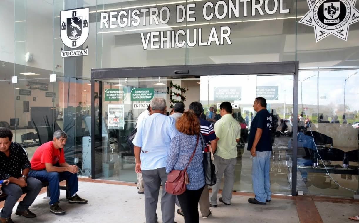 El Gobierno del Estado de Yucatán informó sobre la ampliación de la vigencia de placas y la tarjeta de circulación de vehículos.- Fuente Yucatán Directo