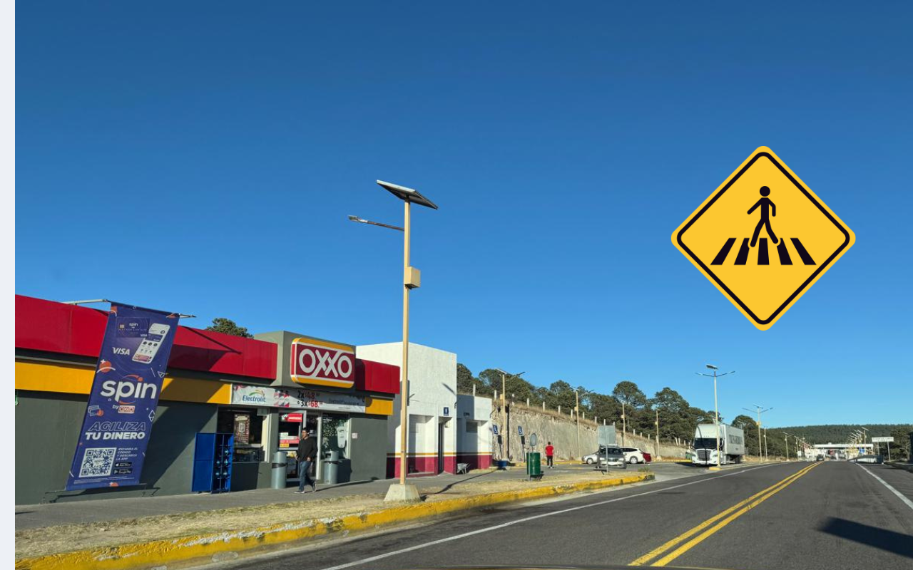 En estos puntos de la Supercarretera Durango- Mazatlán debes tener cuidado por si se cruza un peatón. Foto: Brenda García.