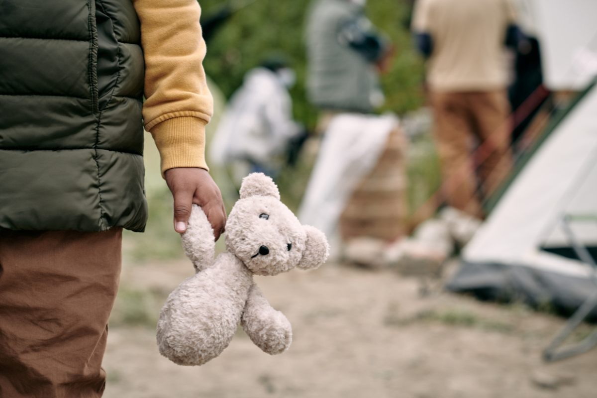 Infancia como migrante / Foto: Canva