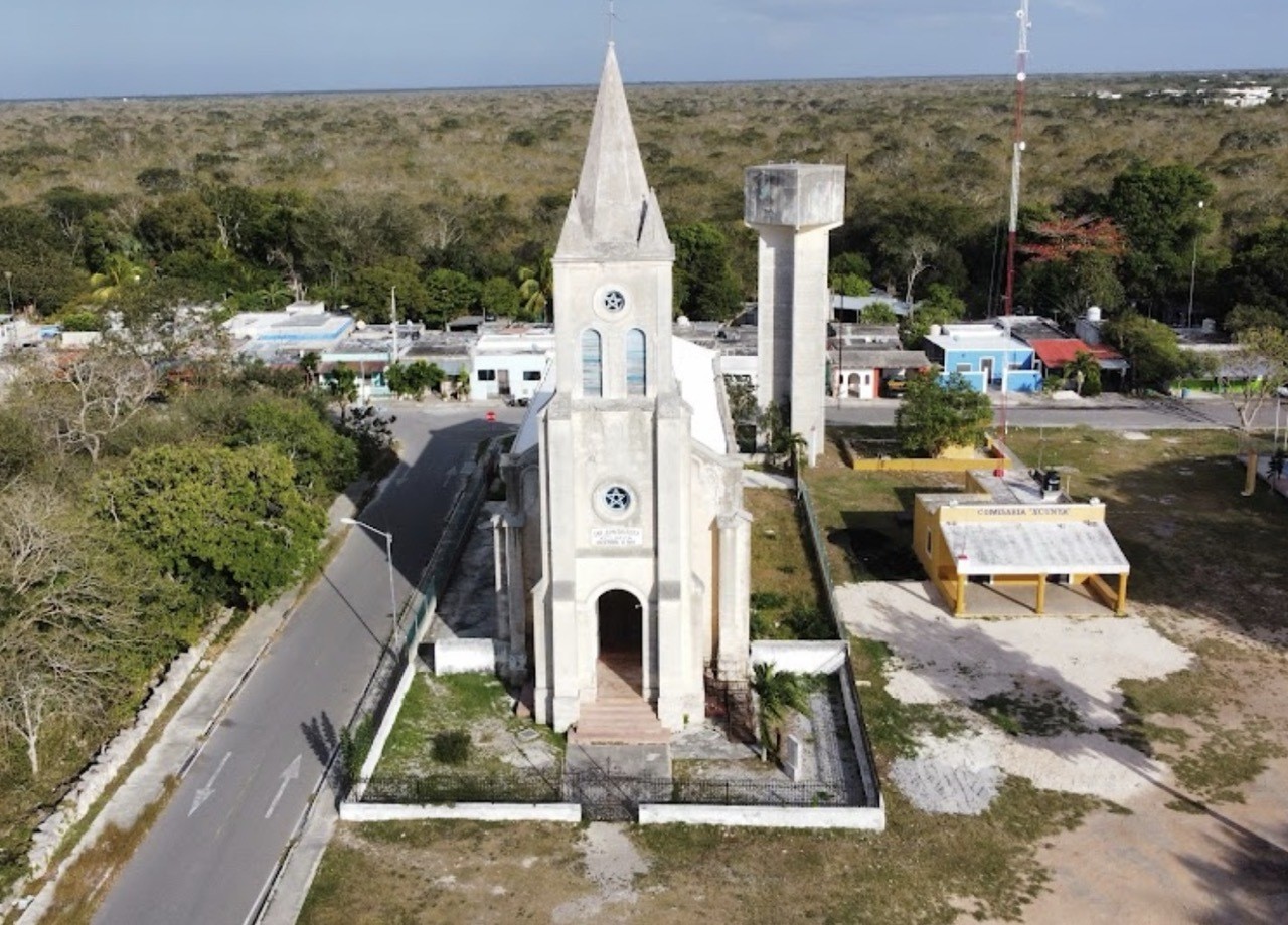 Varias iglesias de Yucatán lucen por su estilo arquitectónico gótico y que no puedes dejar pasar durante tu visita al estad.- Fuente  Atanque