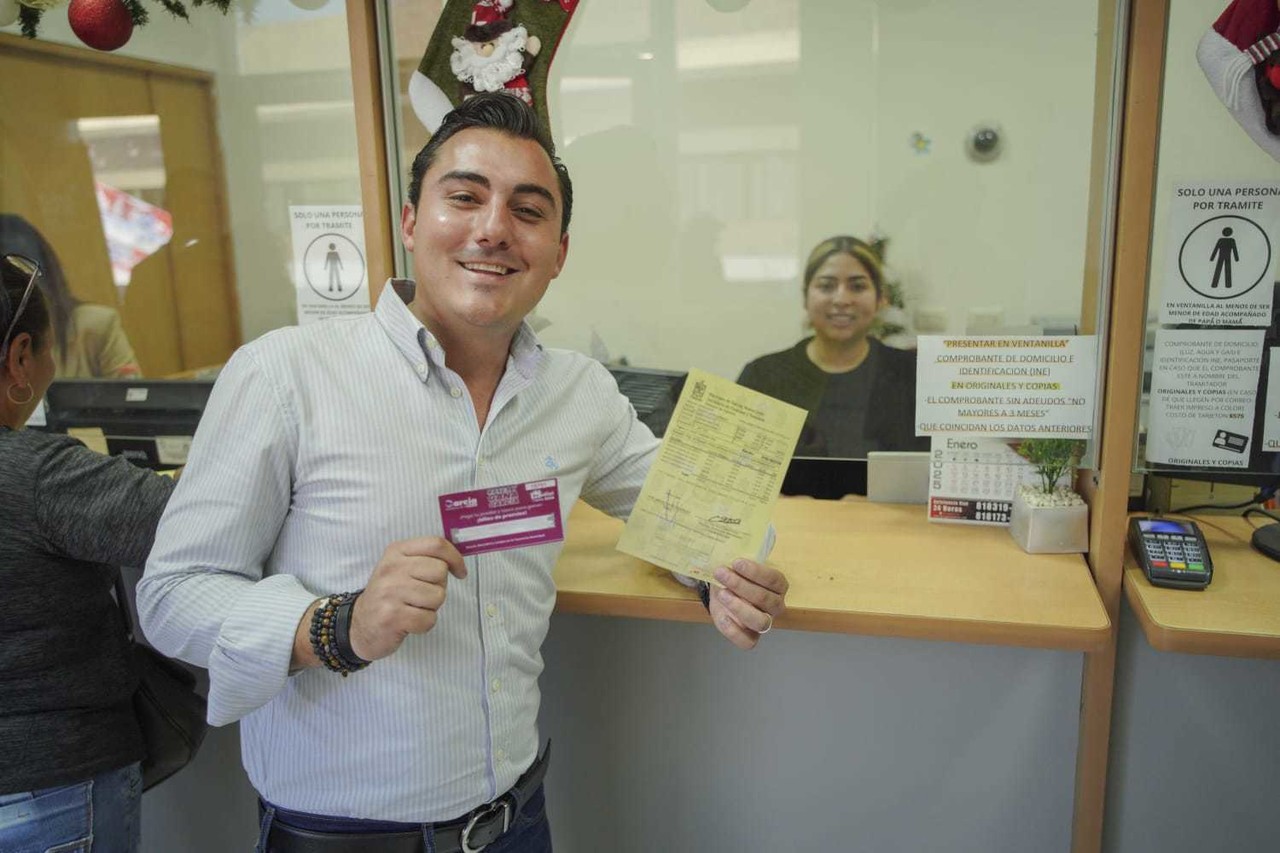 El alcalde Manuel Guerra Cavazos destacó que el programa “Rasca y Gana García” busca no solo incentivar el pago puntual del predial, sino también reconocer la participación activa de los ciudadanos. Foto: Gobierno de García.