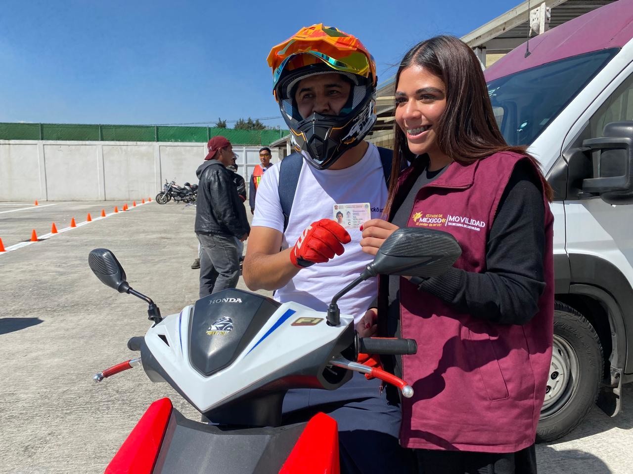 Inicia certificación para motociclistas en Metepec ¿cómo es el examen?