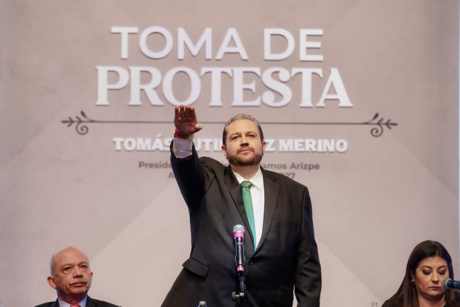 Tomás Gutiérrez toma protesta como Alcalde de Ramos Arizpe