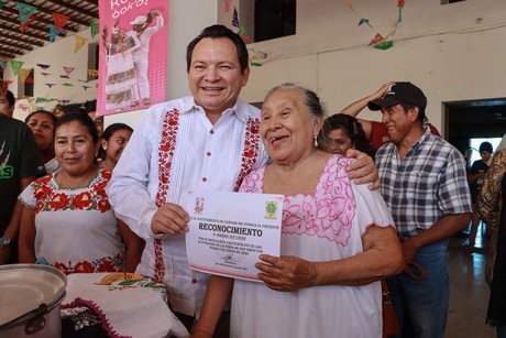 Impulsa el legado maya a través de la Feria Gastronómica de Cansahcab