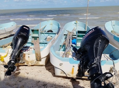 La FGE identifica cuerpo hallado en costas de El Cuyo: resulta ser un pescador campechano