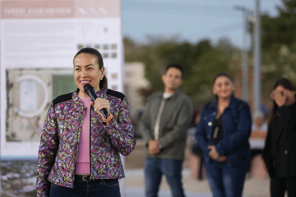 Informe de los 100 díasde gobierno del H. XVIII Ayuntamiento de La Paz. Foto: Milena Quiroga Romero