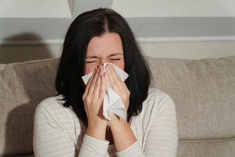 ¿Jarabes o nebulizador? Opciones para cuidar tu salud en época de frío