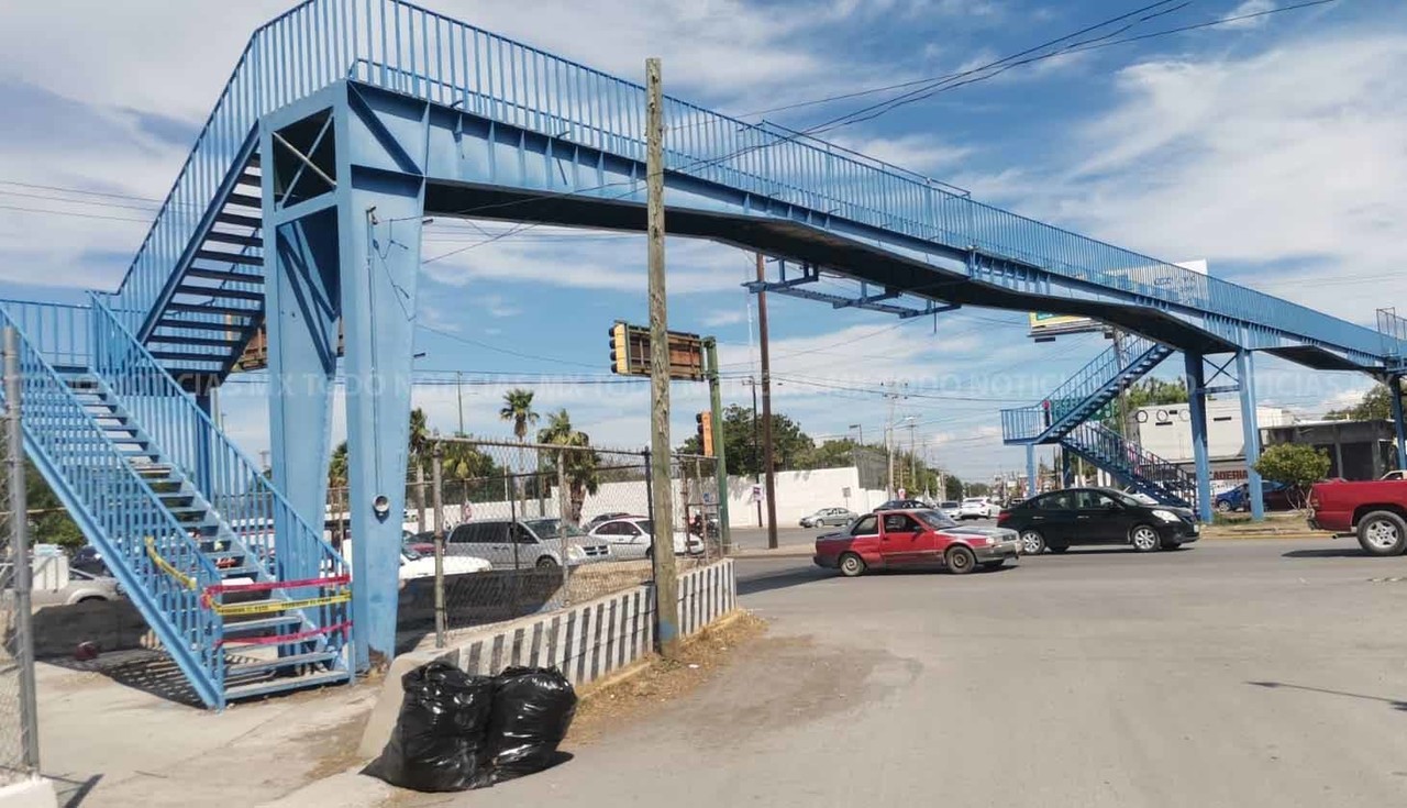 Puente peatonal. Foto: Redes Sociales