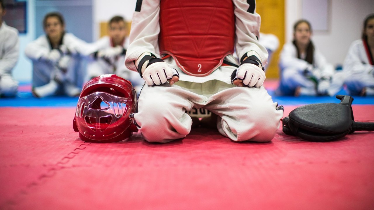 El taller de taekwondo se lleva a cabo en el Centro Comunitario Benito Juárez en Torreón. (Fotografía: Canva)