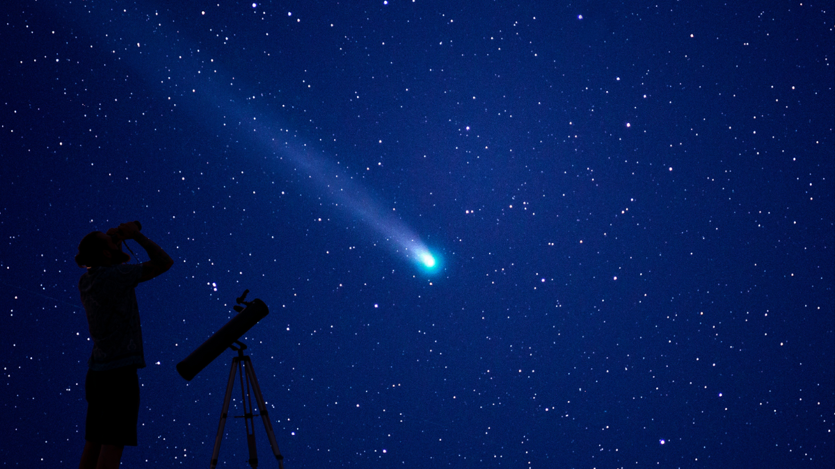 Para verlo es necesario usar binoculares o un telescopio Foto: Especial