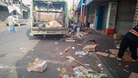 Monterrey retira 22 toneladas de basura en el Centro de la ciudad