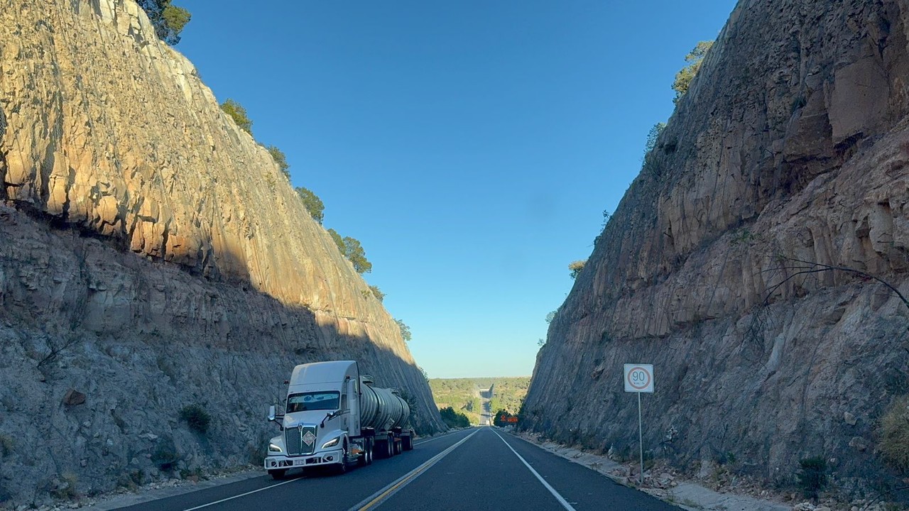 Las nuevas tarifas de la Supercarretera iniciaron desde el pasado 10 de enero de 2025. Foto: Brenda García.