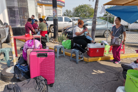 Arrancan 2025 con el pie izquierdo; decenas de familias varadas en Tampico