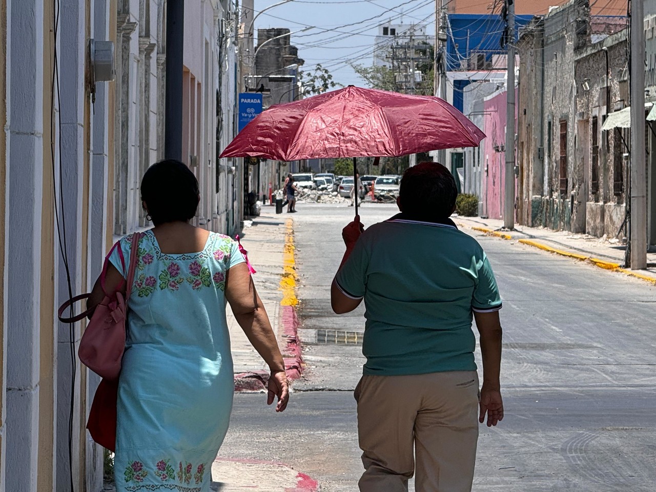 Para este miércoles se pronostica un ambiente caluroso por la tarde y lluvias dispersas en algunas zonas de la región.- Fuente archivo POSTA