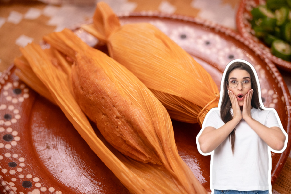 De fondo dos tamales, persona sorprendida. Foto: Canva/Freepik