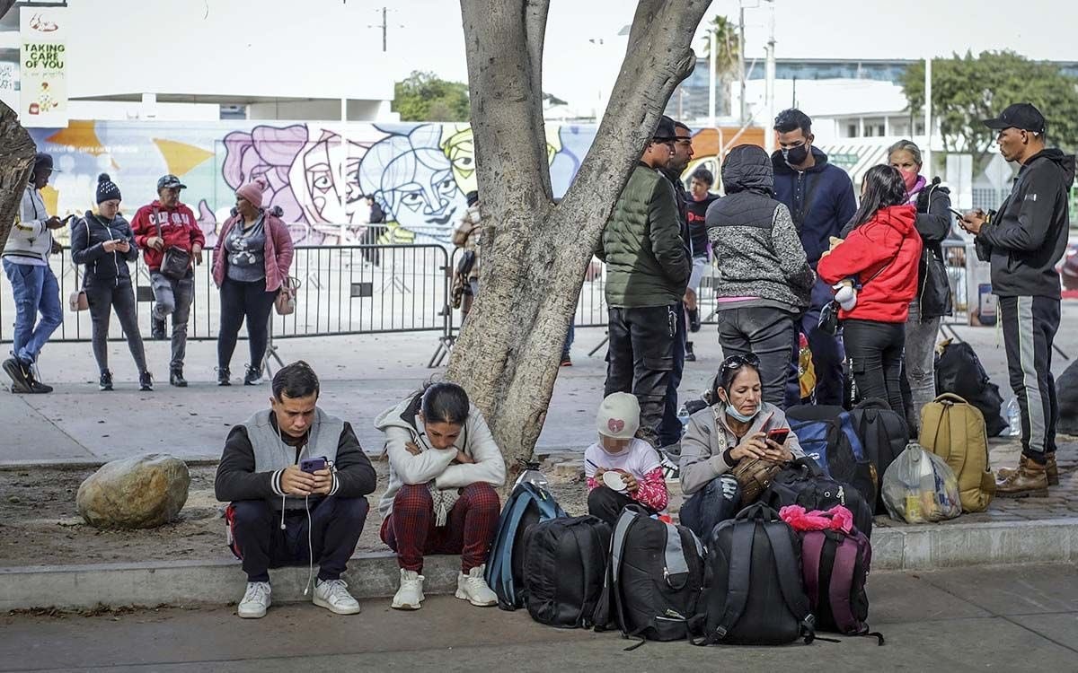 Migrantes en Texas. Foto de Zona MX.