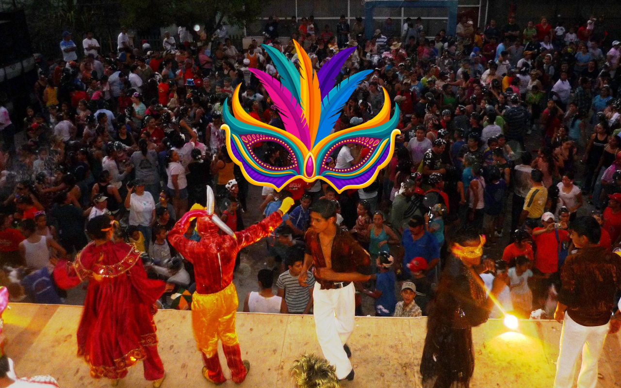 Este pueblo de Durango se viste de colores y fiesta durante su carnaval. Foto: Facebook ICED.