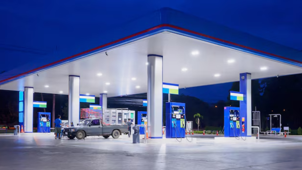 Consulta los precios de la gasolina de este lunes 3 de febrero en el Estado de México. Foto: Freepik.