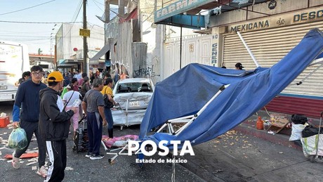 Combi se queda sin frenos en Ecatepec; suman 12 lesionados