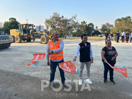 Inician reconstrucción de plaza pública en Juárez