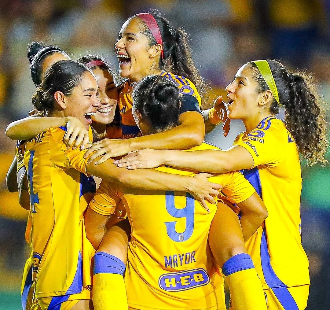 Tigres Femenil recupera superliderato y ponen un pie en la Liguilla