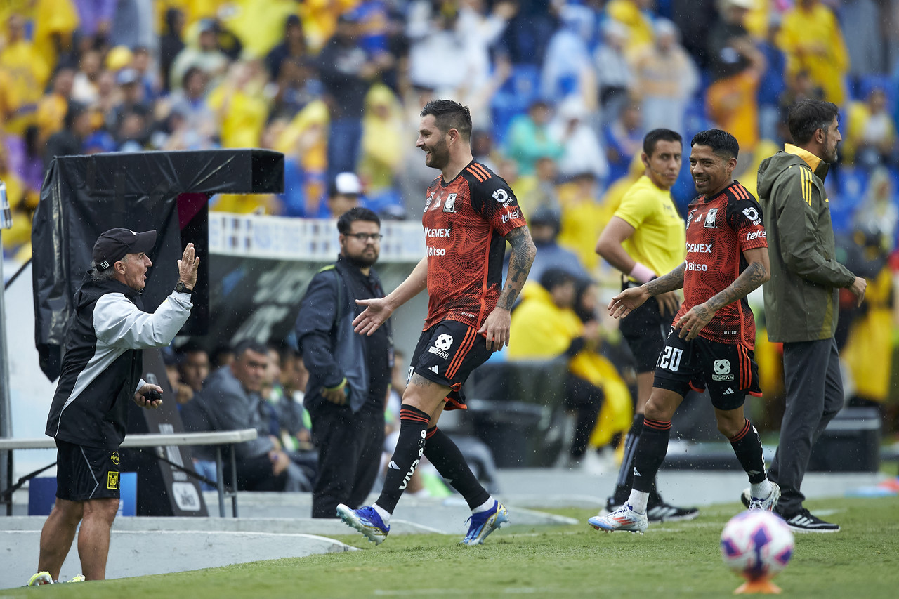 Tigres pone un pie en la Liguilla antes del Clásico Regio