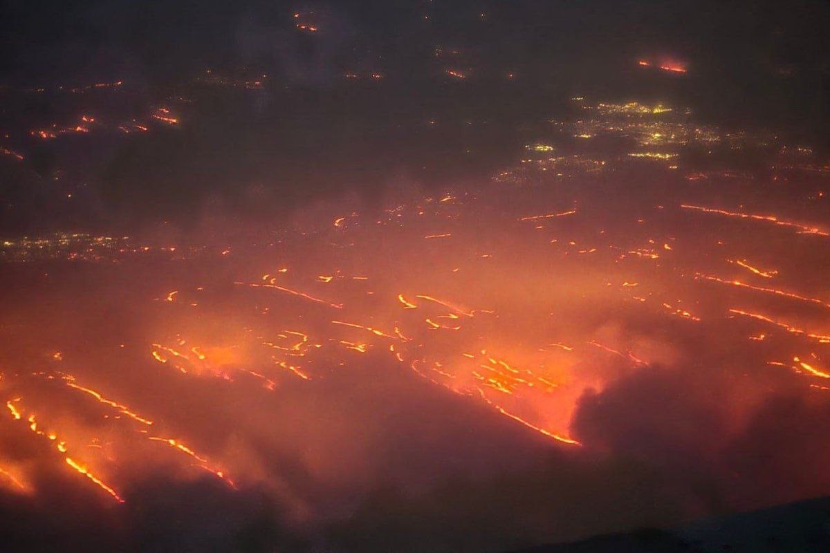 El incendio ha consumido más de 400 mil hectáreas Foto: 'X'(Twitter) @GennaroBeninca1