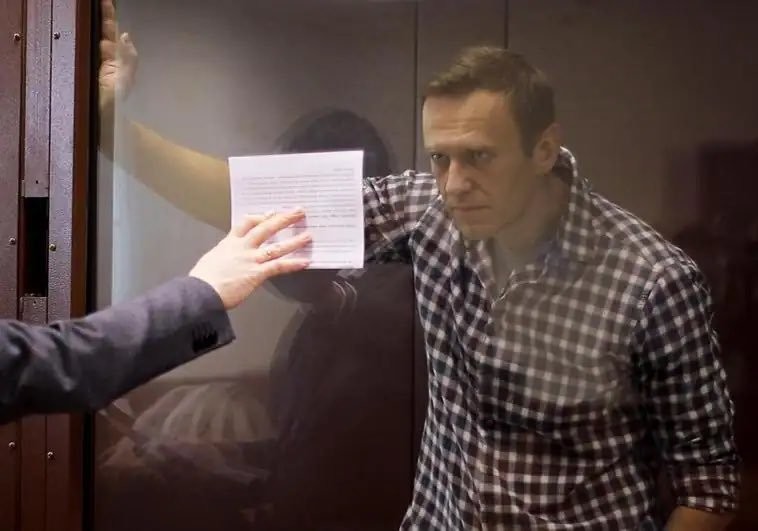 Alexéi Navalni murió en prisión | Fuente: @azucenau