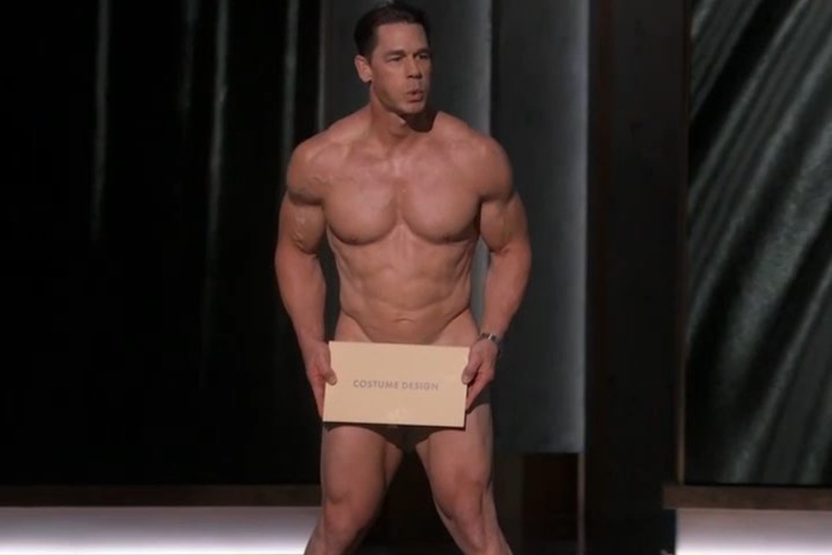 John Cena apareció desnudo en los Premios Oscar Foto: 'X'(Twitter) @DiscussingFilm