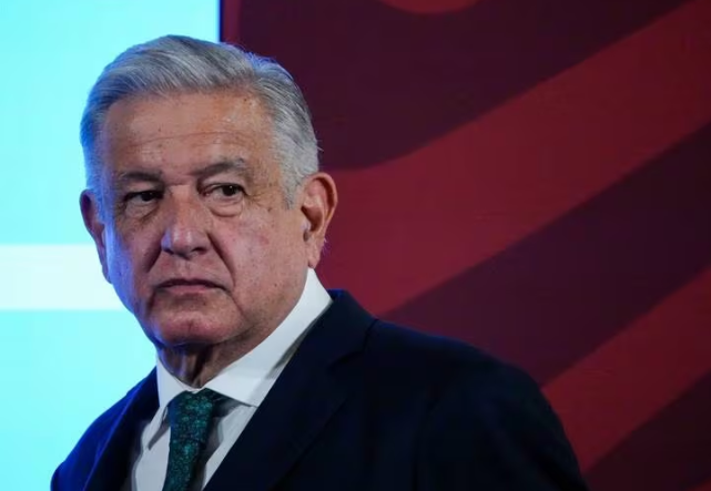 El presidente Andrés Manuel López Obrador pidió al policía que se dio a la fuga,  entregarse. (FOTO: especial)