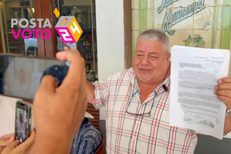 Manuel Huerta denuncia robo de propaganda en Veracruz