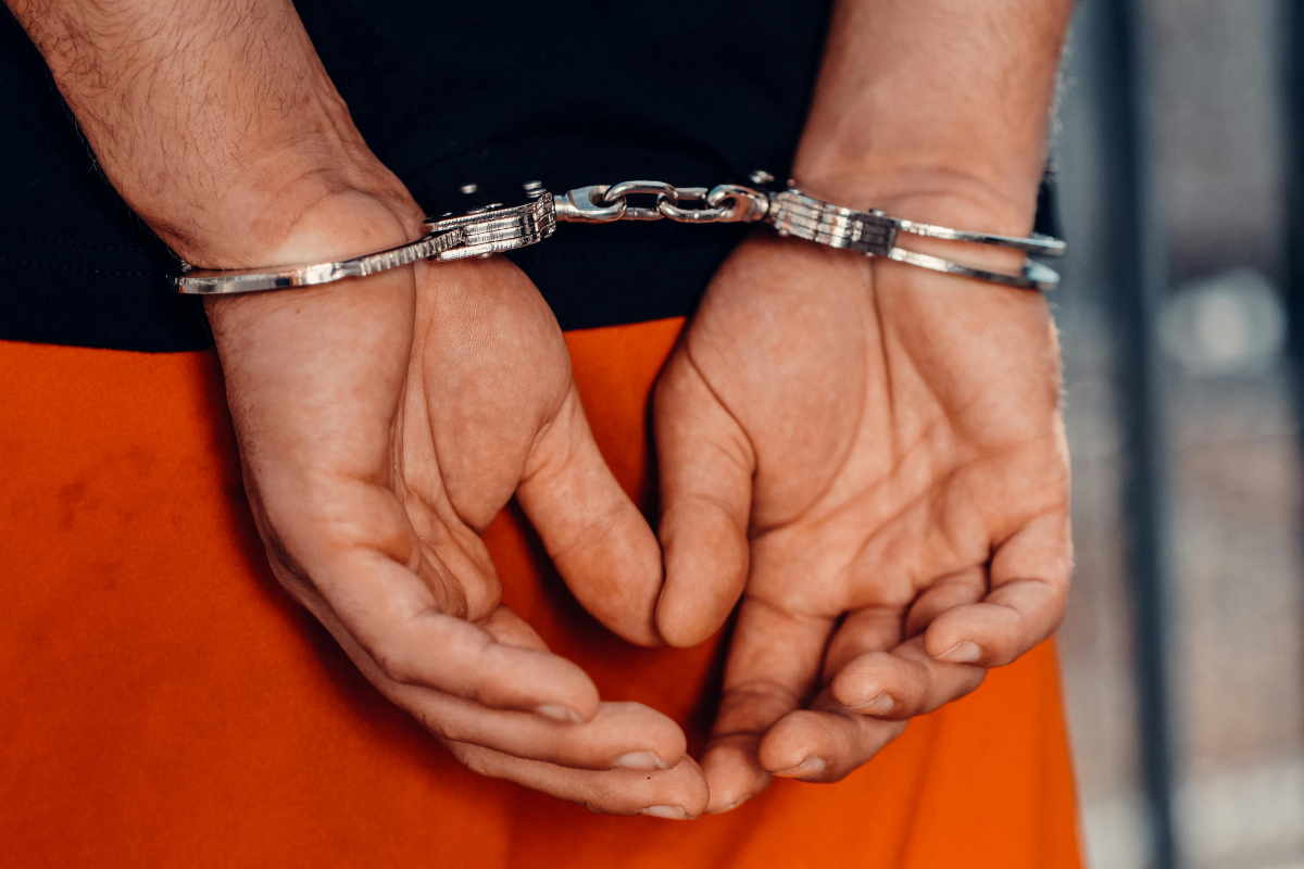 Hombre arrestado, Foto: Pexels/Kindel Media