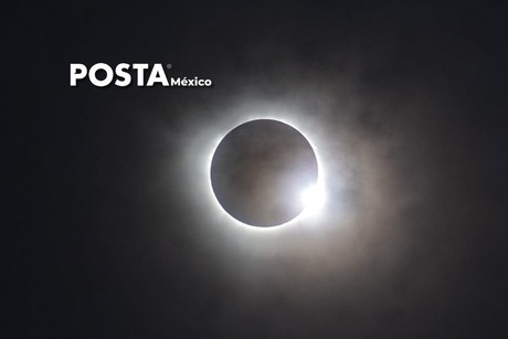 Totalidad del Eclipse apenas visible por nubosidad en La Esperanza, Durango