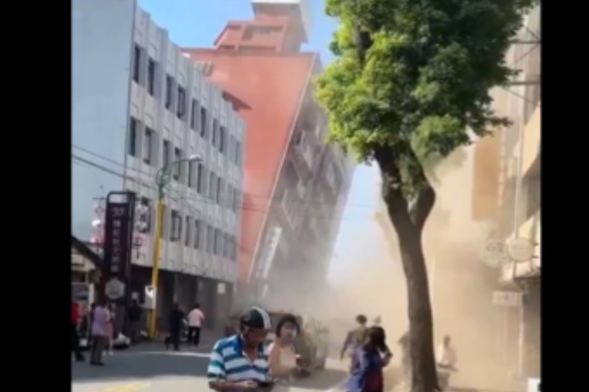 Colapsan edificios en Taiwán por sismo de 7.5 grados