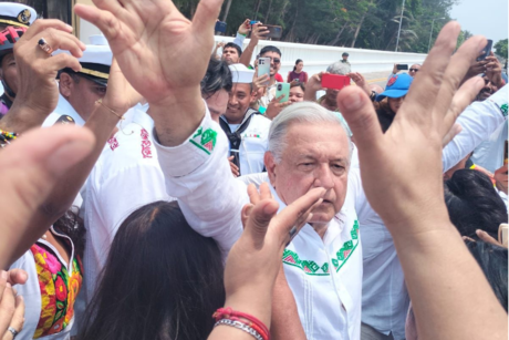 Arranca presidente Andrés Manuel López Obrador gira de supervisión en Veracruz