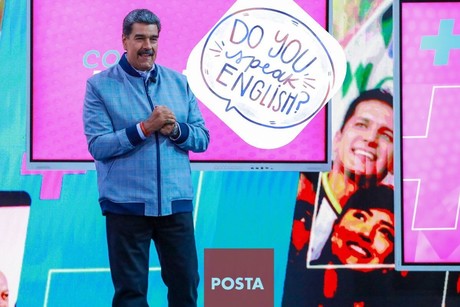 Maduro provoca risas al intentar mensaje en inglés a Biden