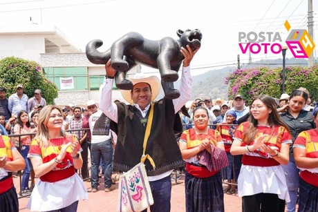 Eduardo Ramírez hace campaña en zona Sierra de Chiapas pese a enfrentamientos