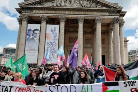 Universitarios pro palestinos protestan en Paris
