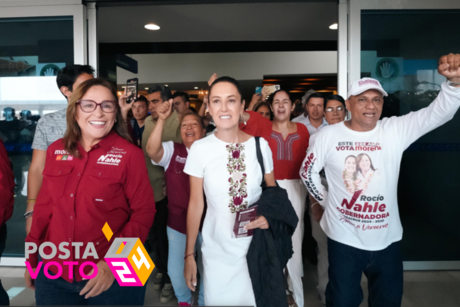 Sheinbaum captada en el aeropuerto de Veracruz; último fin de semana de campaña