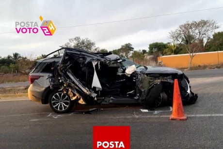 Joaquín Díaz Mena candidato a gobernador, sufre aparatoso accidente de auto