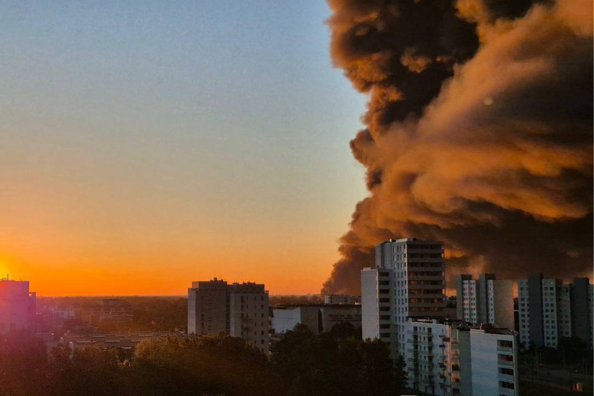 Incendio en Polonia. Foto tomada de: 'X' @josepbastardas