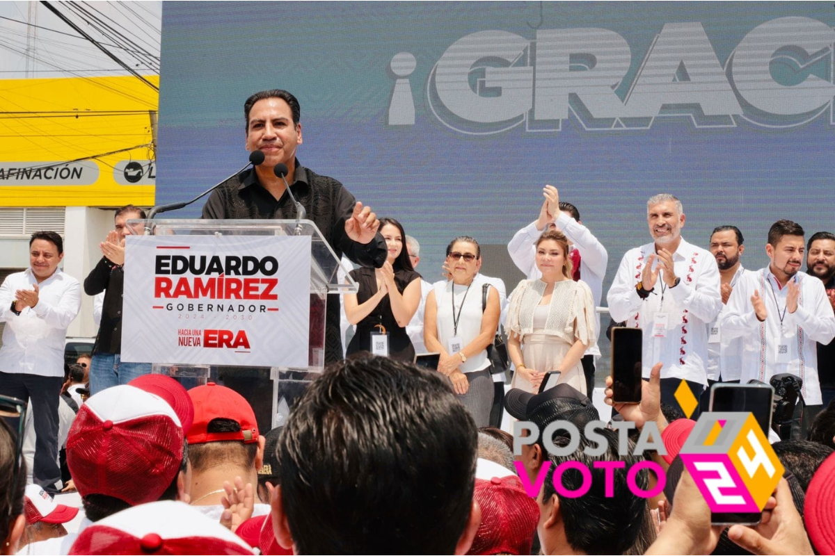 Eduardo Ramírez recibe constancia de mayoría como gobernador de Chiapas. Foto: María Inés Muñoz