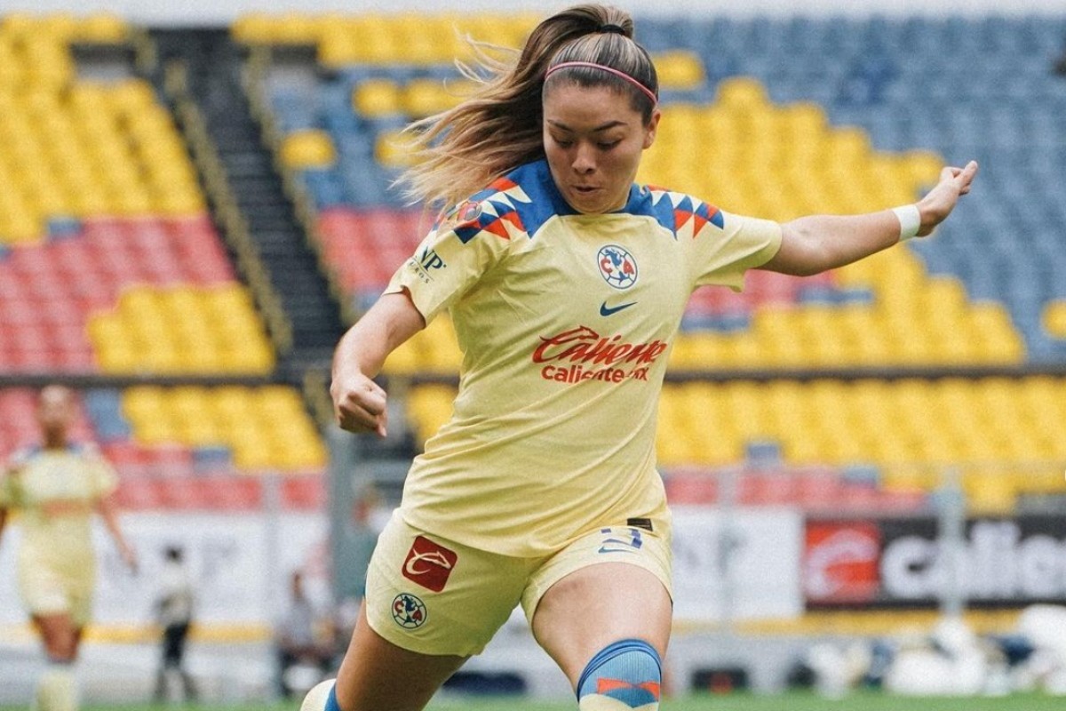 Katty Martínez en el Estadio Azteca Foto: Instagram @kattyabad