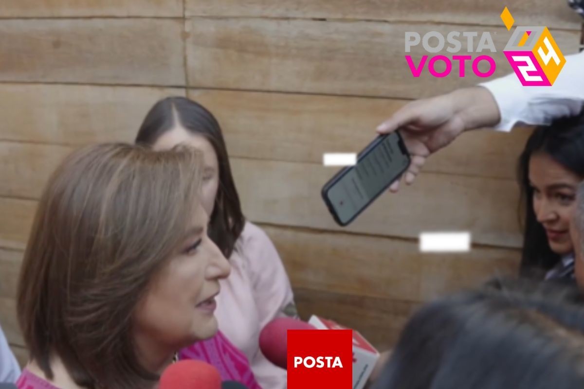 La candidata Xóchitl Gálvez espera más de una hora para emitir su voto