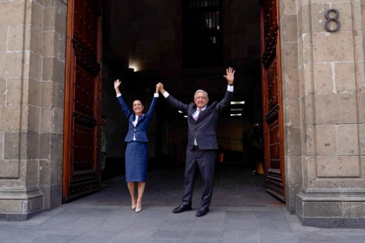 Claudia Sheinbaum y López Obrador en Palacio Nacional Foto: 'X'(Twitter) @Claudiashein