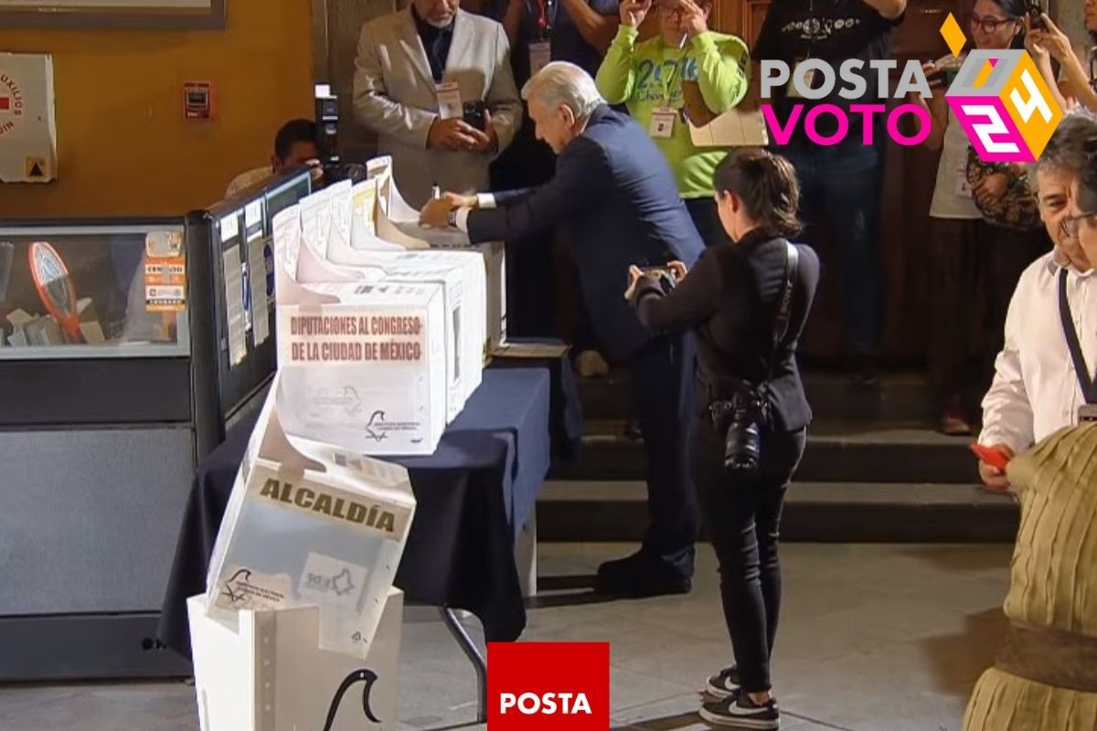 Andrés Manuel López Obrador emite su voto en las elecciones de 2024