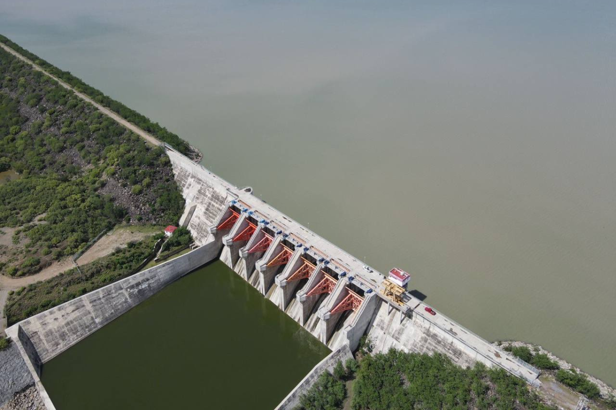 Presa El Cuchillo, en Nuevo León, a 40% de su capacidad tras el paso de 'Alberto'. Foto: @samuel_garcias