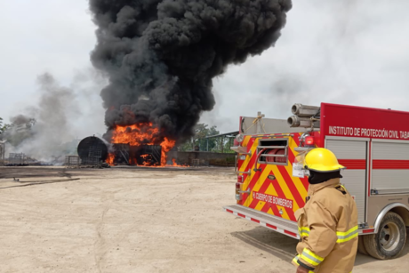 Se registra explosión en Parque Industrial en Villahermosa, Tabasco