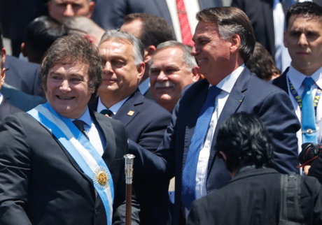 A puerta cerrada, Milei y Bolsonaro dialogan sobre comercio y alianzas