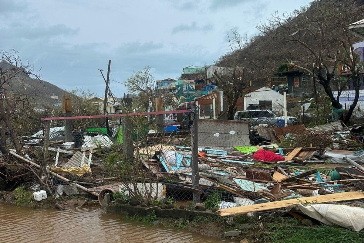 Parte de la destrucción registrada en Isla Unión. Foto: X / (@UNICEFECA)
